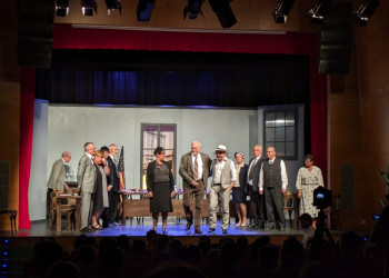 Diumenge 14 d'abril: 'Dotze sense pietat', a càrrec del Grup de Teatre Associació Cultural Recreativa de Fals